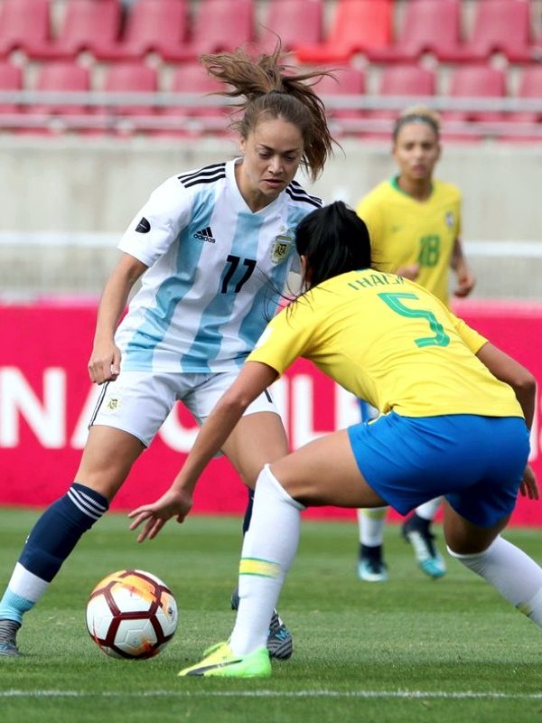 Tapa suple fútbol femenino